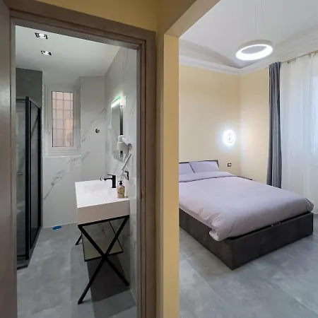 3 Bedroom With Private Bathroom Rome